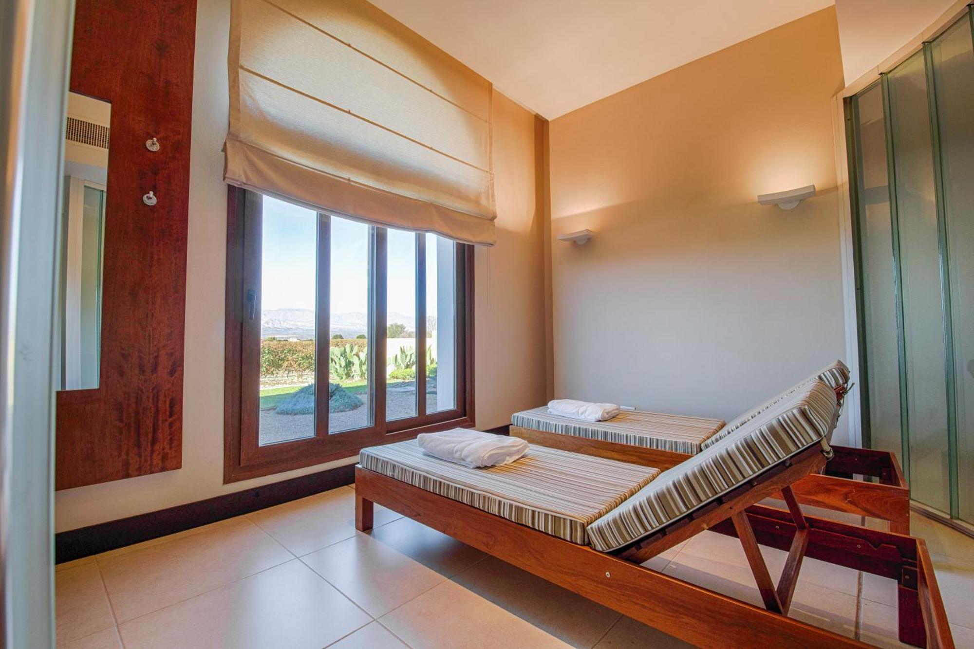 Grace Cafayate Hotel Exterior photo A room at the spa
